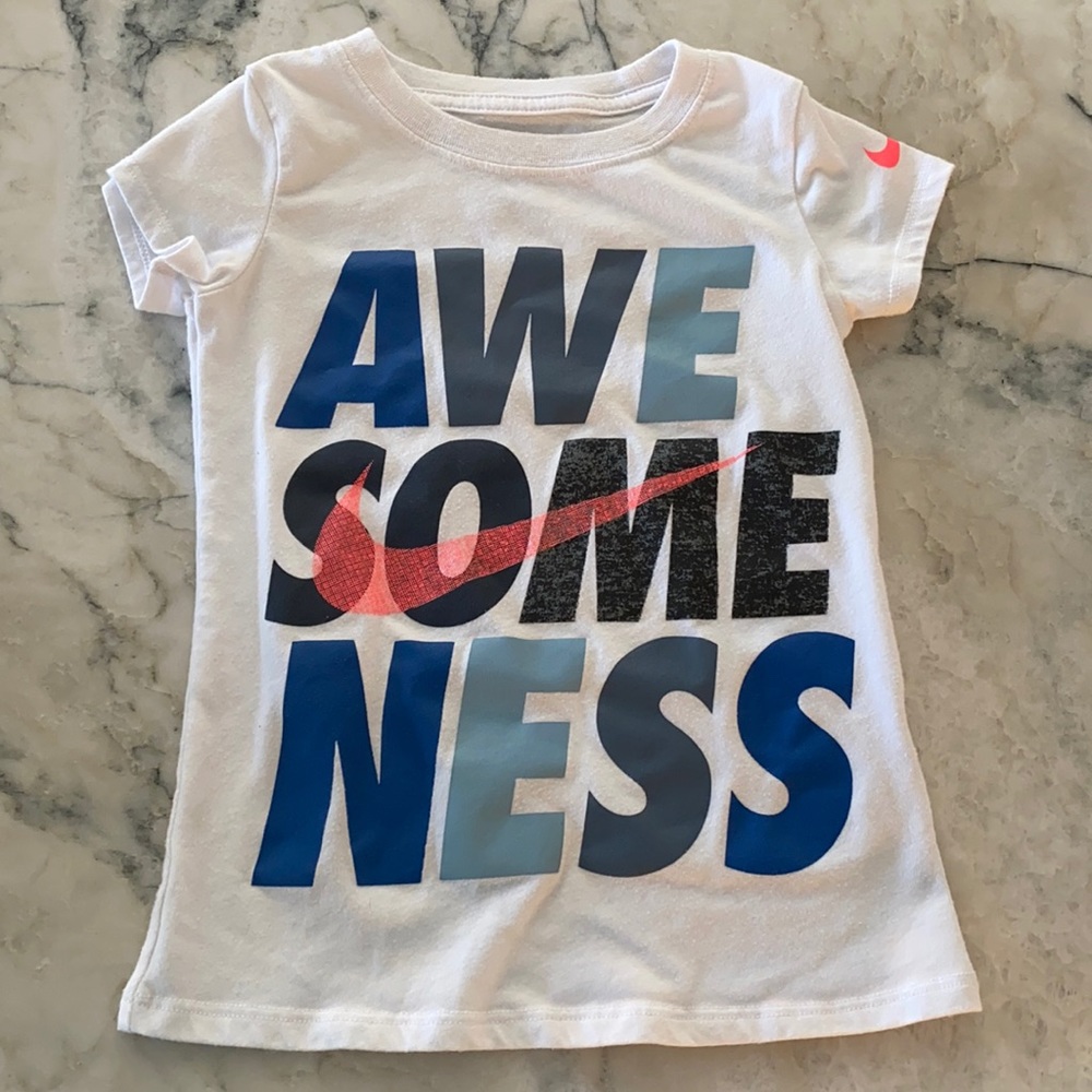 Nike Awesomeness T-shirt